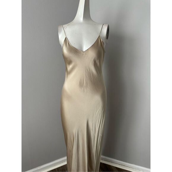 NWOT NILI LOTAN Cami silk-satin gown Sz M $595 - Picture 10 of 12
